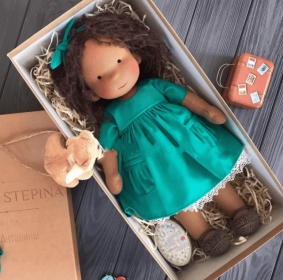 Handmade Plush Doll Golden Curly Girl Finished Product (Option: M)